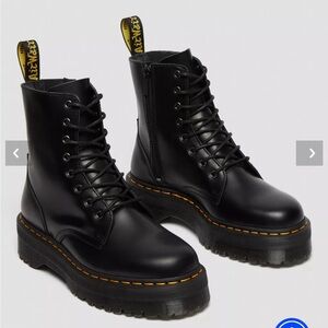 Dr. Marten’s — JADON BOOT SMOOTH LEATHER PLATFORMS
